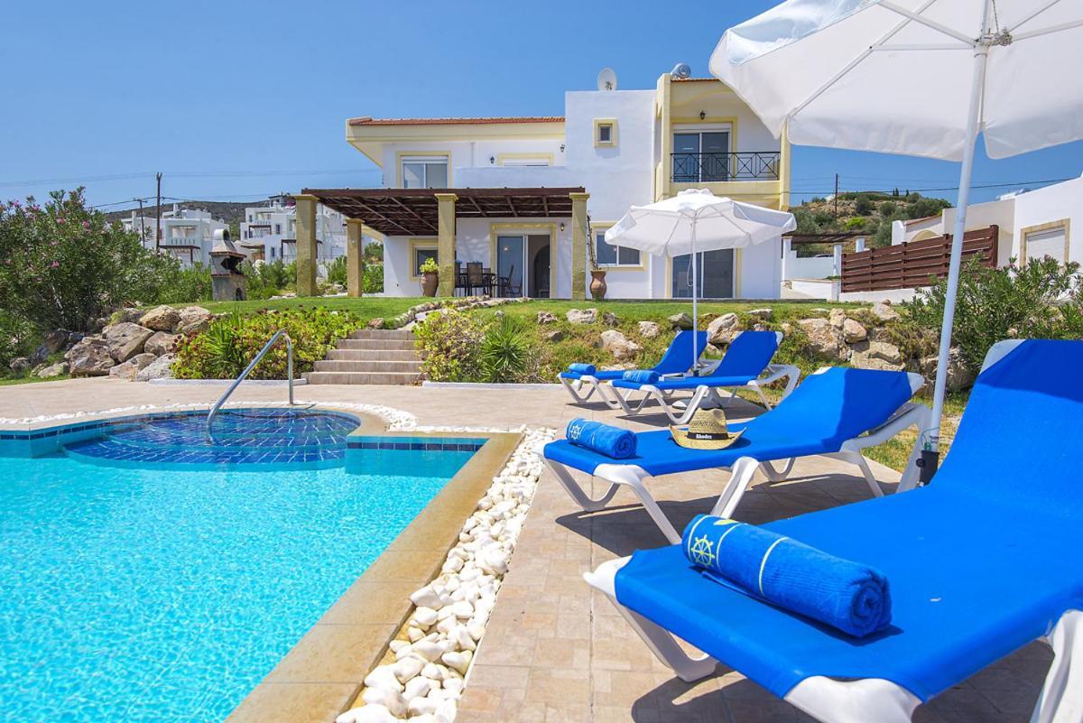 Villa Alexi Kalathos Ruang foto